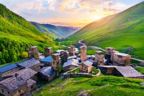 Georgia City -4 Nights - Tbilisi | Kazbegi | Borjo